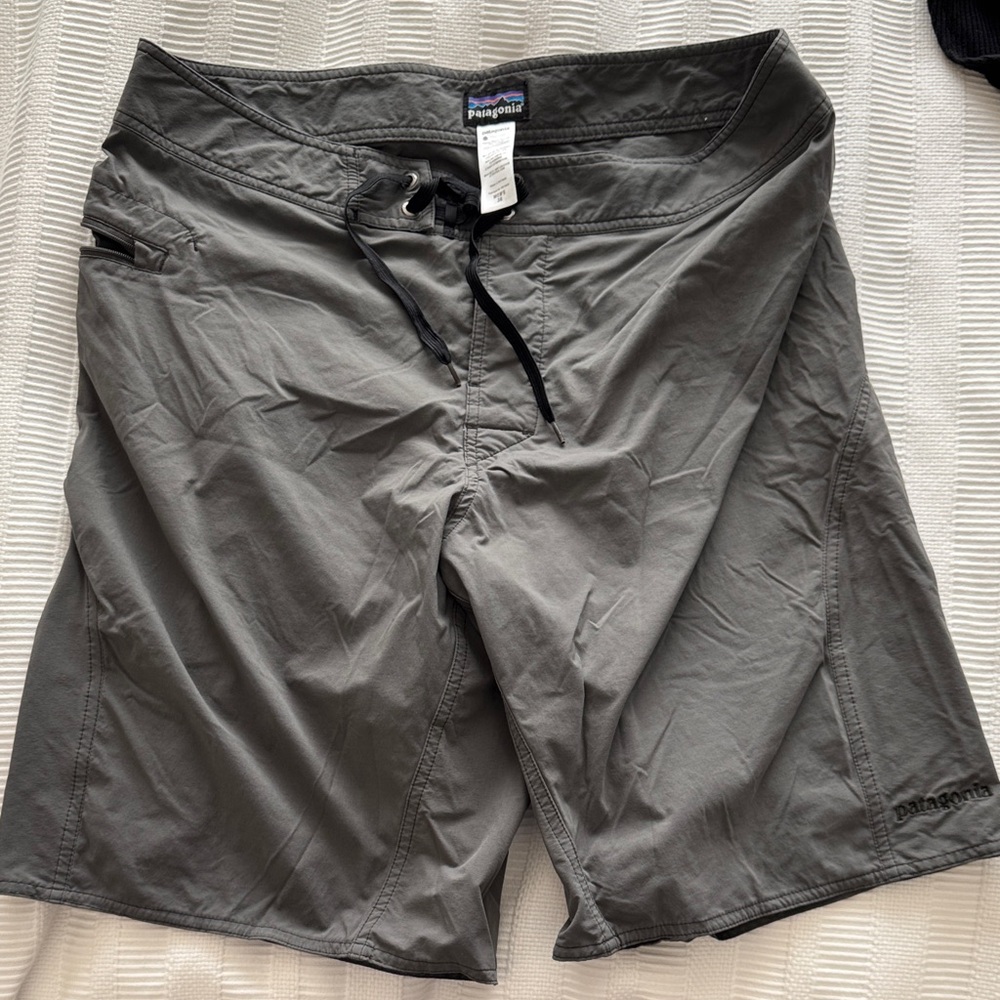 Patagonia Men's Charcoal Swim Board Shorts